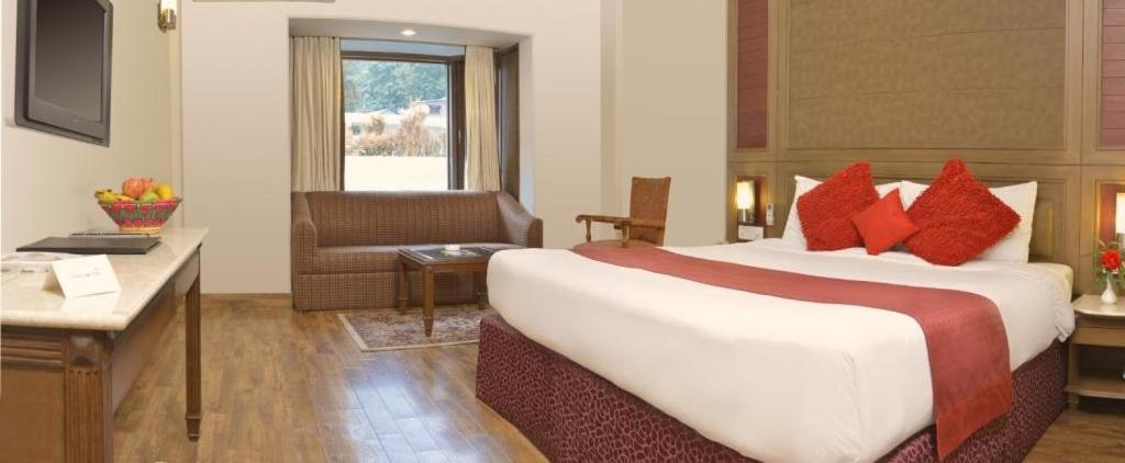 Vikram Vintage Inn Nainital Eksteriør bilde